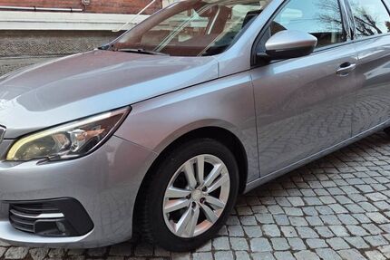 Peugeot 308 212.500 km 8.199 &euro; Rathenow 14712