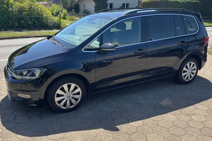 VW Touran 280.000 km 9.500 &euro; Stelle 21435