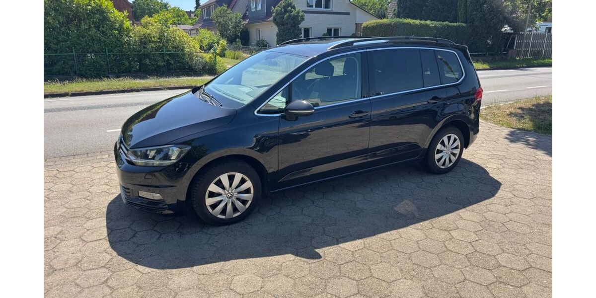 VW Touran 280.000 km 9.500 &euro; Stelle 21435