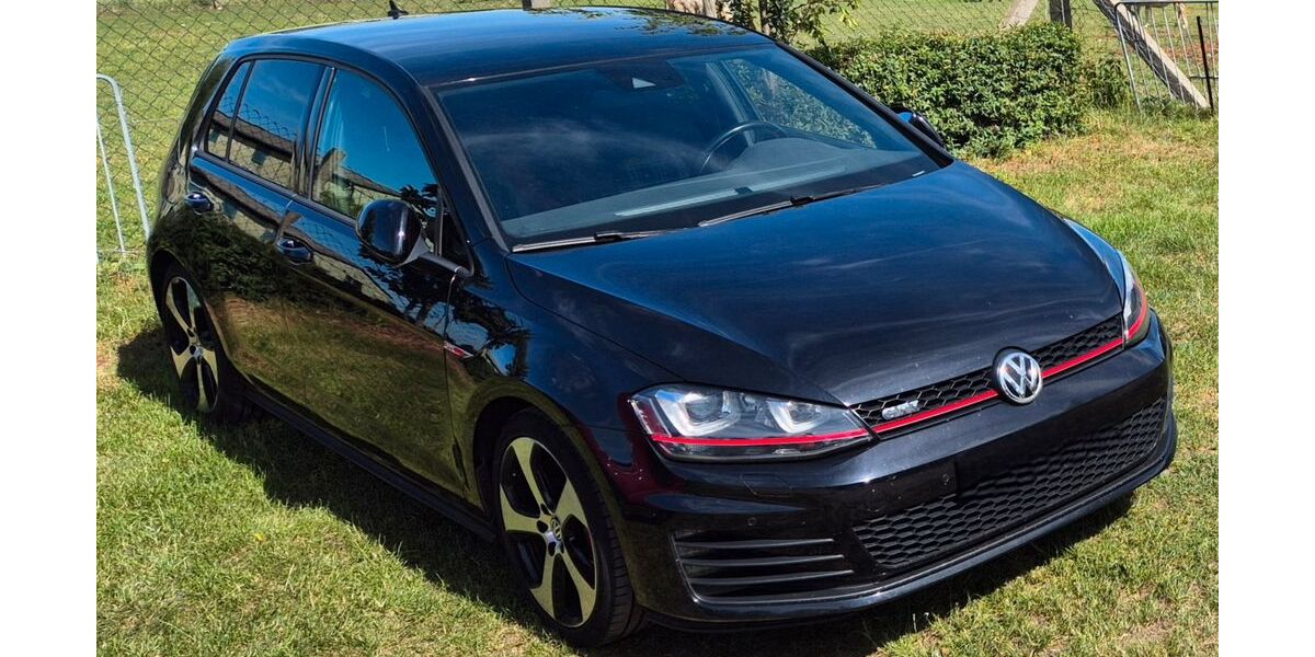 VW Golf 142.000 km 11.999 &euro; Schwerin 19061