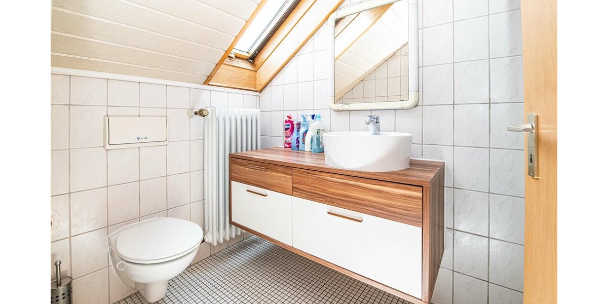 Charmantes Reihenmittelhaus mit eingewachsenen Garten in ruhiger Wohnlage - Reihenmittelhaus Amberg | Angebot:26948784