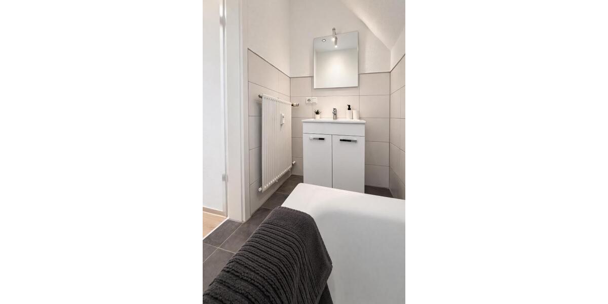 Etagenwohnung Bad Kreuznach Bad Münster am Stein-Ebernburg - 1 Zimmer, 25 m&sup2;, 795&euro; | Angebot:26665544
