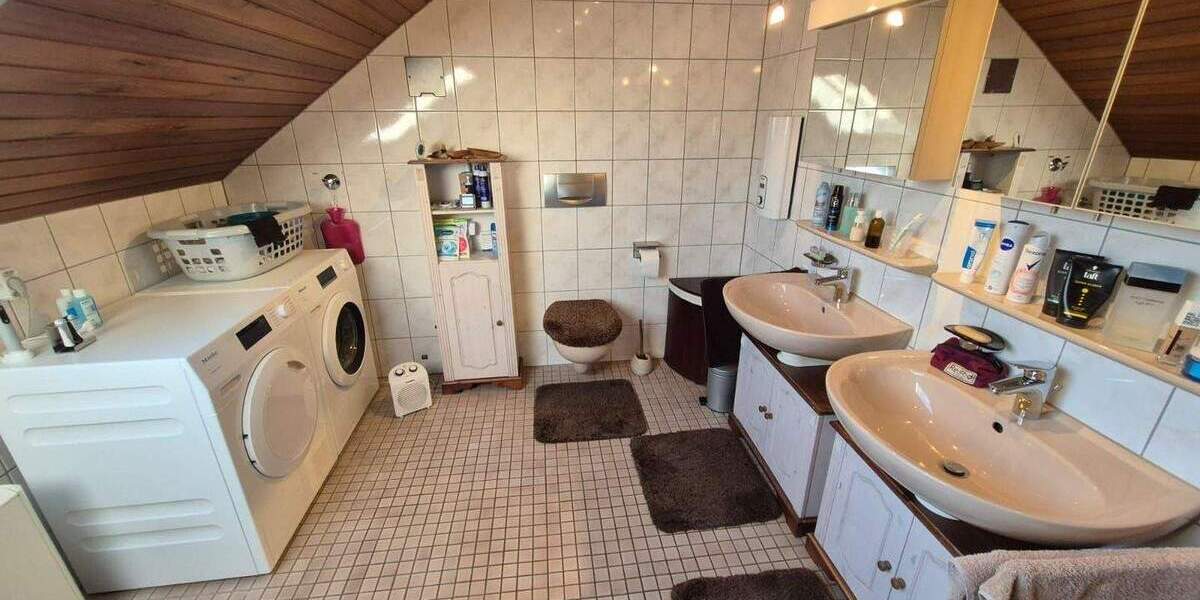 Mehrfamilienhaus, Wohnhaus Karlsruhe Neureut - 990.000&euro; | Angebot:25796989