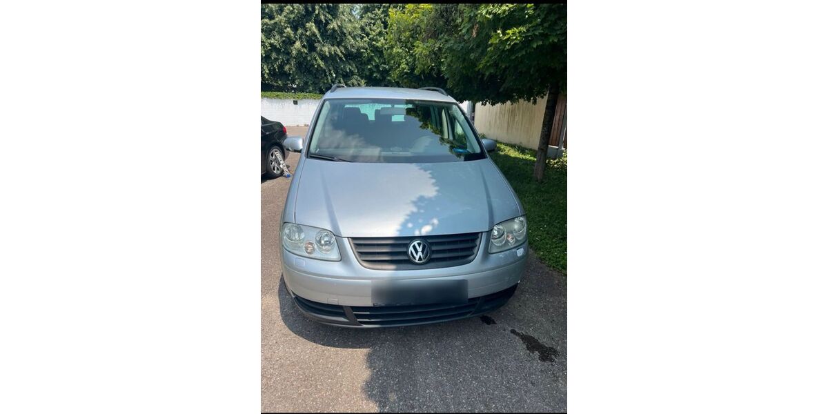 VW Touran 278.000 km 1.990 &euro; Süßen 73079