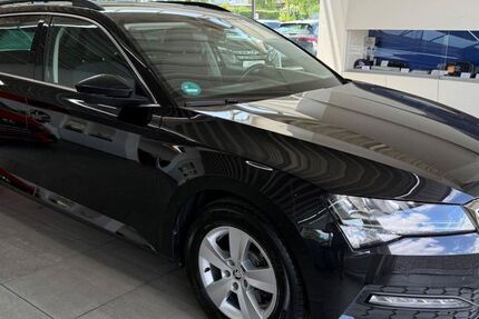 Skoda Superb 123.000 km 18.290 &euro; Braunschweig 38116