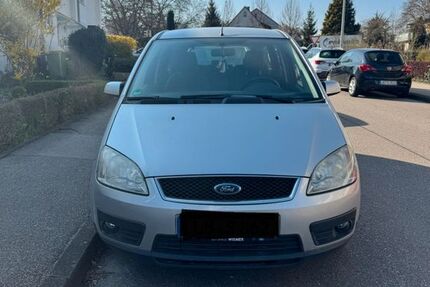 Ford Focus 194.000 km 1.050 &euro; Ditzingen 71254
