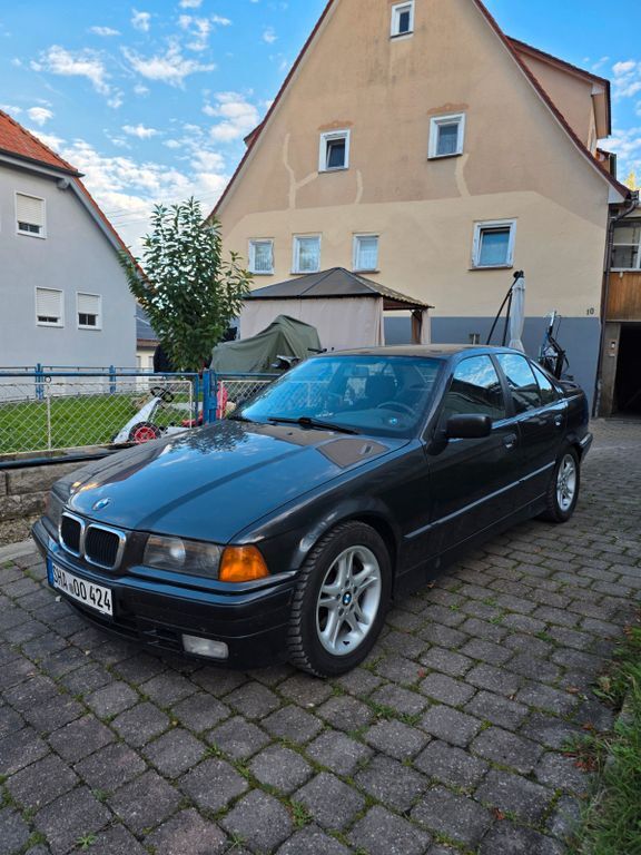 BMW 320 179.000 km 6.950 € Rot am See 74585