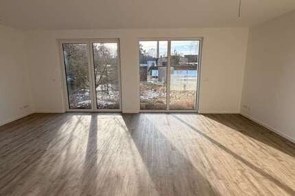Haus Zossen - 5 Zimmer, 125 m&sup2;, 1.699&euro; | Angebot:26909885