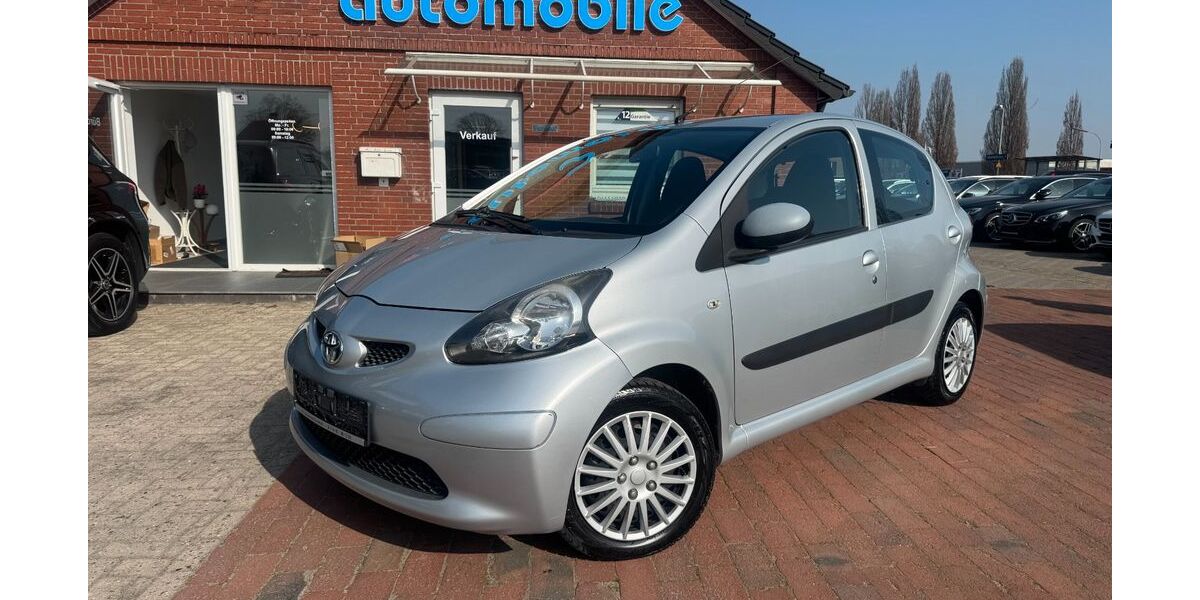 Toyota Aygo (X) 116.600 km 2.999 &euro; Steinfeld 49439