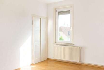 Zimmer Stuttgart Zuffenhausen - 560&euro; | Angebot:27331583