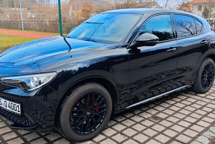 Alfa Romeo Stelvio 41.500 km 35.900 &euro; Traunstein 83278