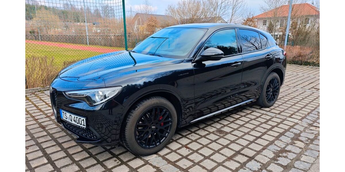 Alfa Romeo Stelvio 41.500 km 35.900 &euro; Traunstein 83278