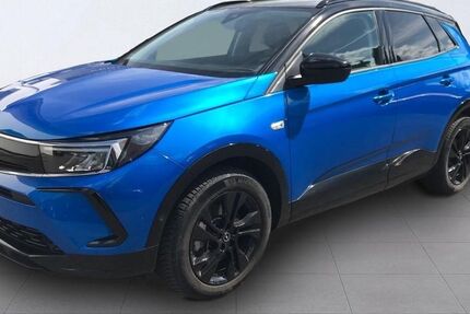 Opel Grandland (X) 8.241 km 29.890 &euro; Vacha 36404