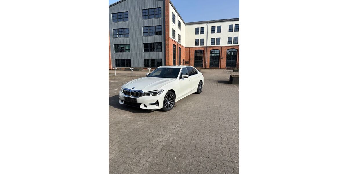 BMW 320 115.000 km 28.000 &euro; Hamburg 22761