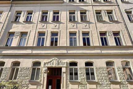 Bezugsfreies Appartement im Erdgeschoss eines Denkmalgebäudes in Leipzig-Eutritzsch 1 zimmer