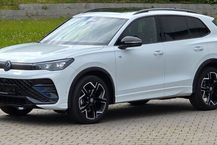 VW Tiguan 28.800 km 43.490 € Kürnbach 75057