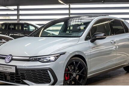 VW Golf 12.018 km 43.930 &euro; Stuttgart-Feuerbach 70469