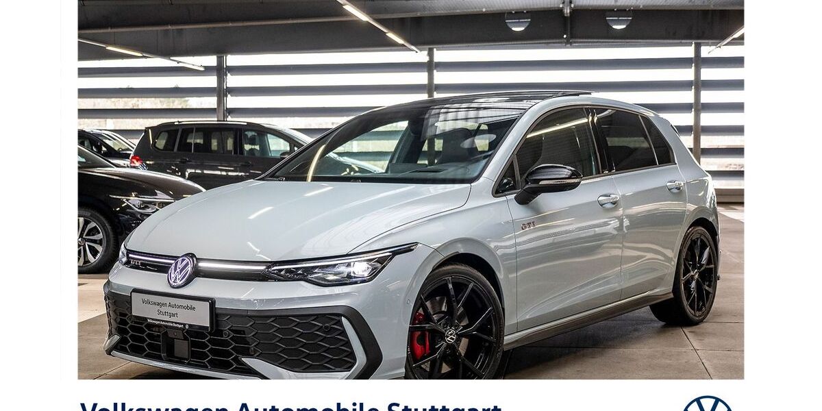 VW Golf 12.018 km 47.490 &euro; Stuttgart-Feuerbach 70469