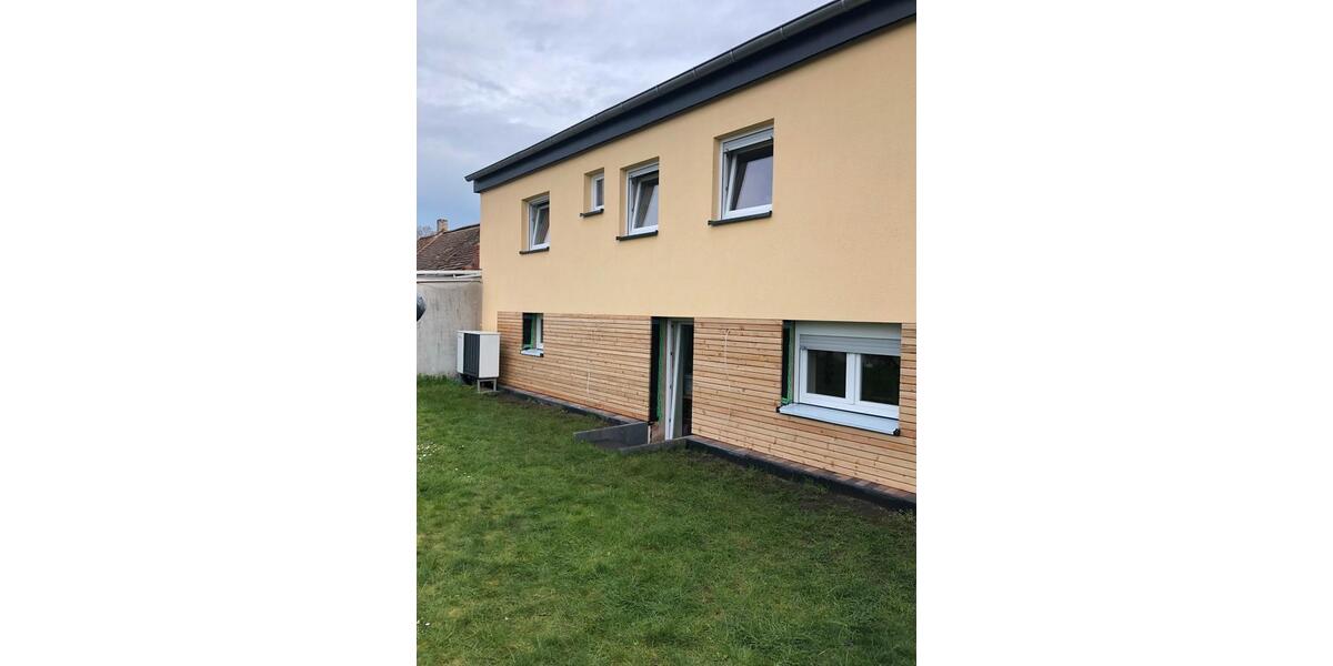 Einfamilienhaus Wolmirstedt - 2 Zimmer, 90 m&sup2;, 980&euro; | Angebot:26013404