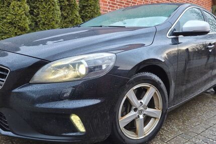 Volvo V40 222.000 km 9.800 &euro; Bröthen 21514