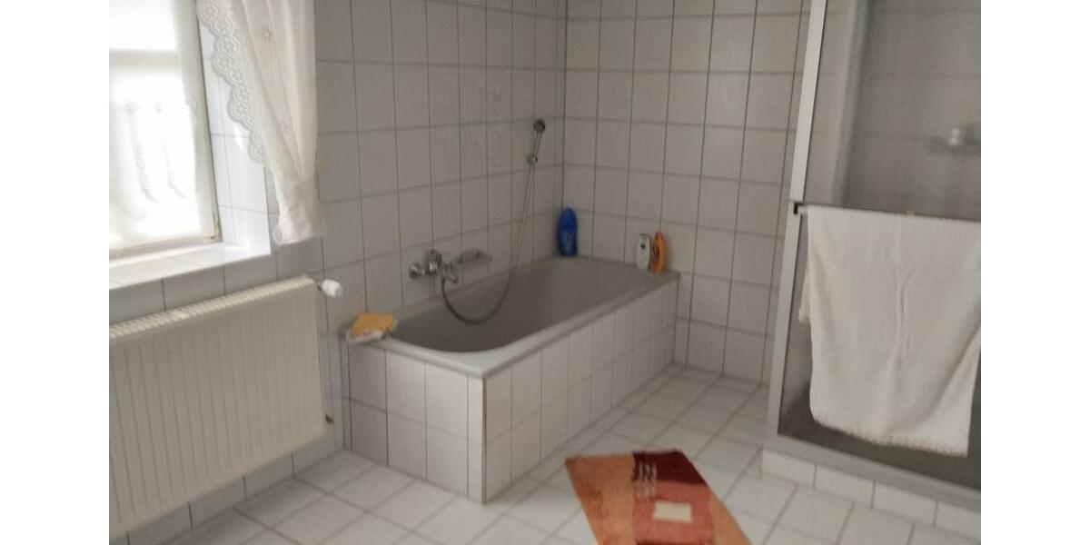 Bauernhaus, Landhaus Hofbieber - 7 Zimmer, 180 m&sup2;, 450.000&euro; | Angebot:25171658