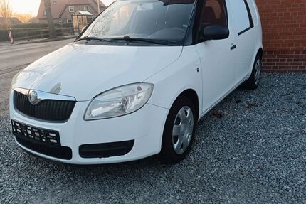 Skoda Roomster 143.266 km 2.750 &euro; Blender 27337