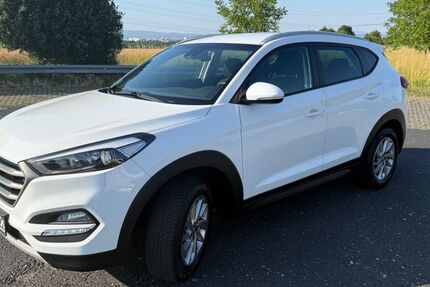 Hyundai TUCSON 179.000 km 9.900 &euro; Ober-Olm 55270