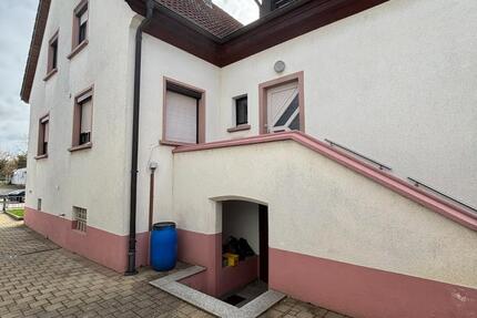 Haus Teningen - 6 Zimmer, 121 m&sup2;, 450.000&euro; | Angebot:25935169