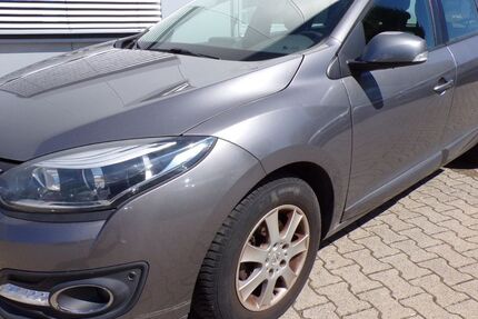 Renault Megane 131.678 km 2.450 &euro; Bad Oeynhausen 32547