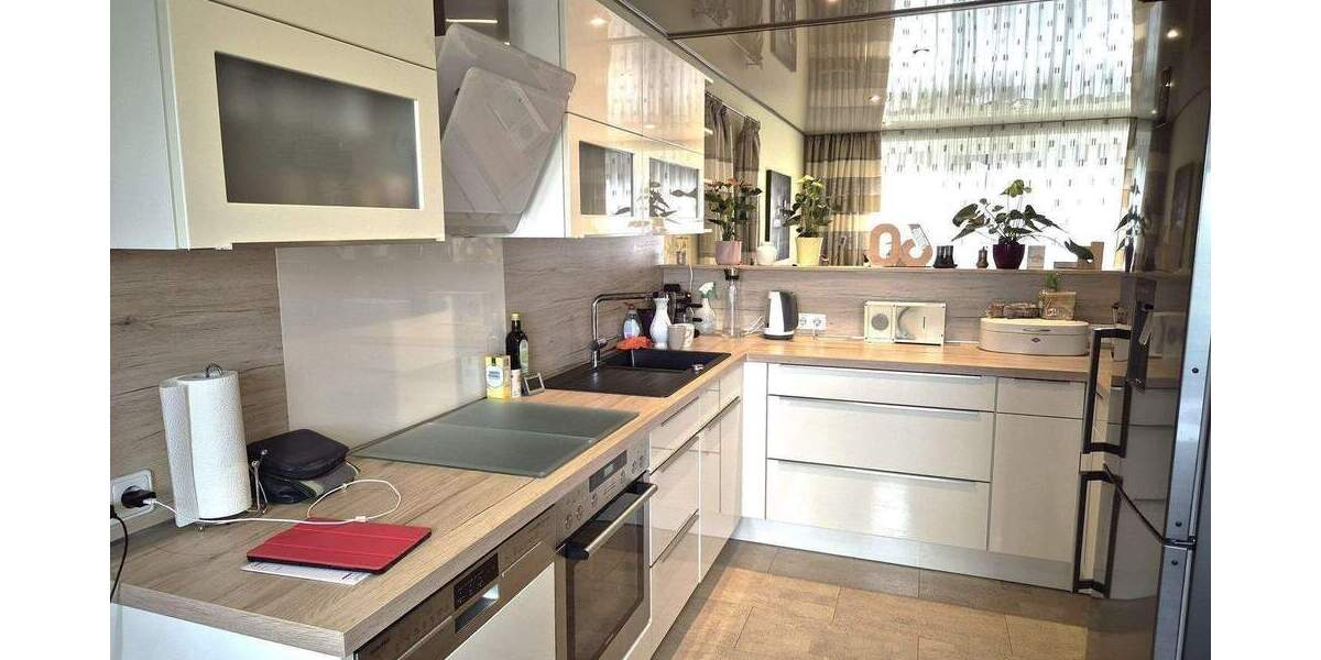 Etagenwohnung Lohfelden Crumbach - 4 Zimmer, 97 m&sup2;, 280.000&euro; | Angebot:26155814
