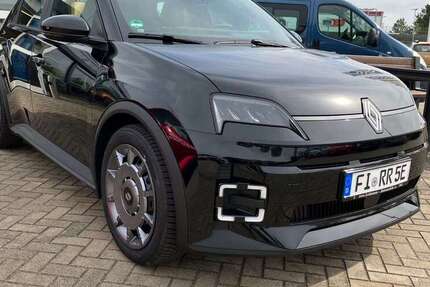 Renault R 5 8.000 km 30.590 &euro; Elsterwerda 04910