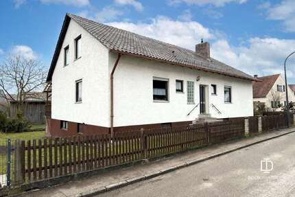 Haus Pöttmes / Schorn Schorn - 4.5 Zimmer, 128 m&sup2;, 299.000&euro; | Angebot:25404978