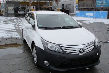 Toyota Avensis 335.000 km 2.490 &euro; Ingolstadt 85055