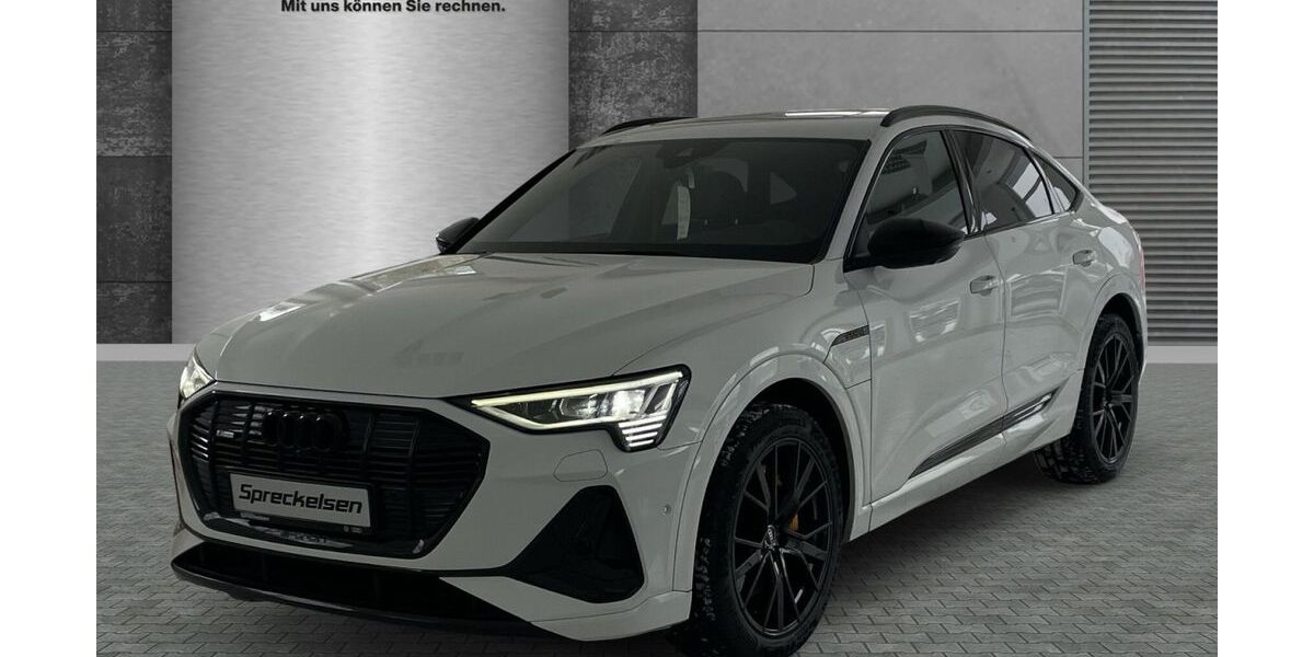 Audi e-tron 101.450 km 29.989 &euro; Stade 21682