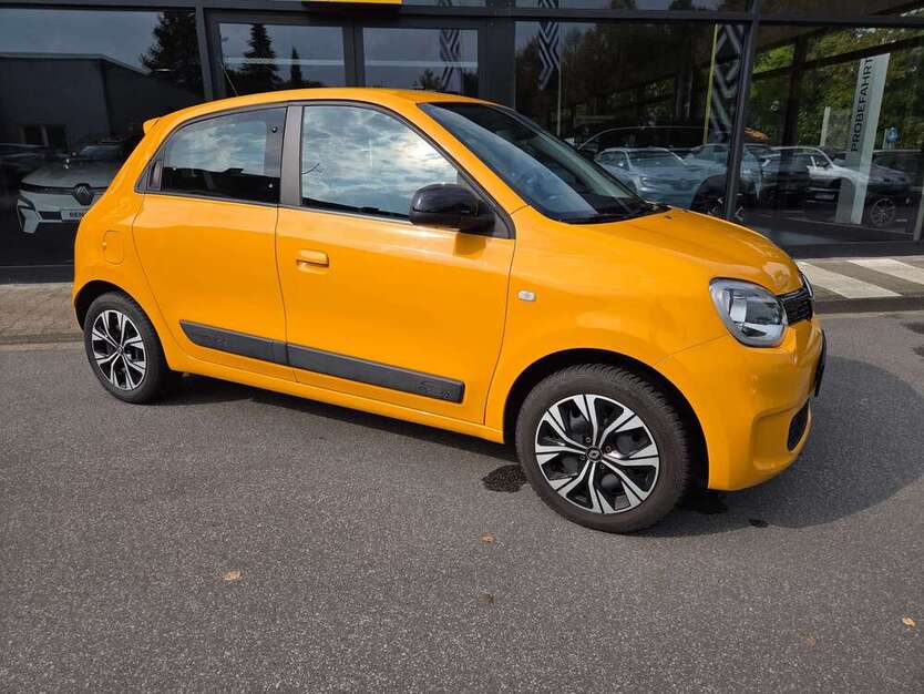 Renault Twingo 22.200 km 11.499 € Lünen 44532