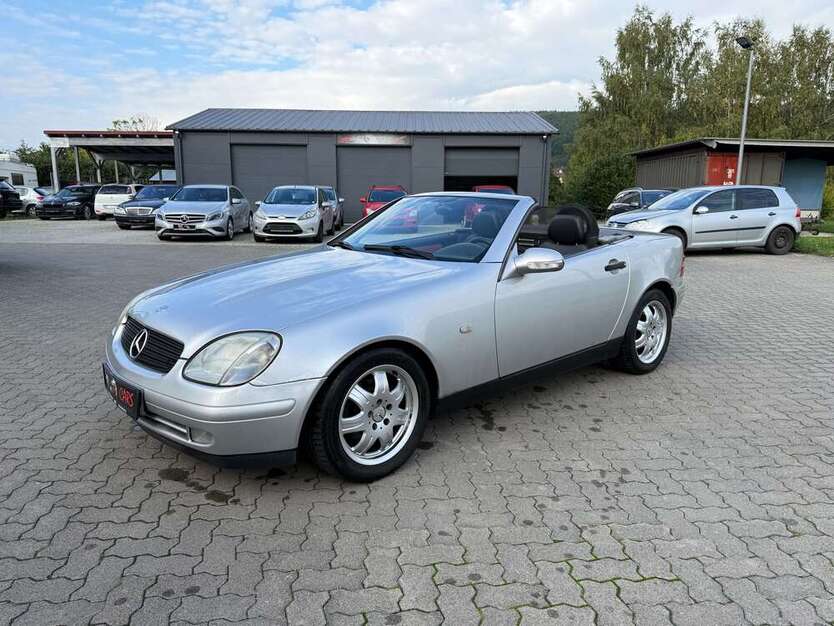 Mercedes-Benz SLK 200 175.000 km 2.999 € Klingenberg 63911