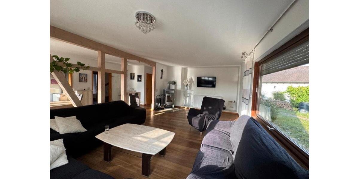 Einfamilienhaus Pfullendorf - 8 Zimmer, 155 m&sup2;, 649.000&euro; | Angebot:26615200