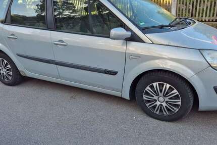 Renault Scenic 91.550 km 2.250 &euro; München, Landeshauptstadt 81247