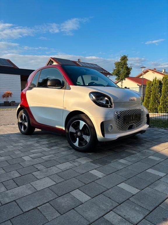 Smart ForTwo 28.843 km 8.999 € Tittmoning 84529