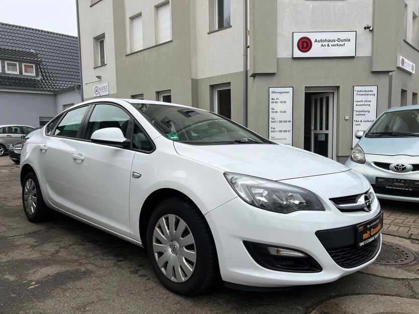 Opel Astra 106.000 km 9.499 € Kronshagen 24119