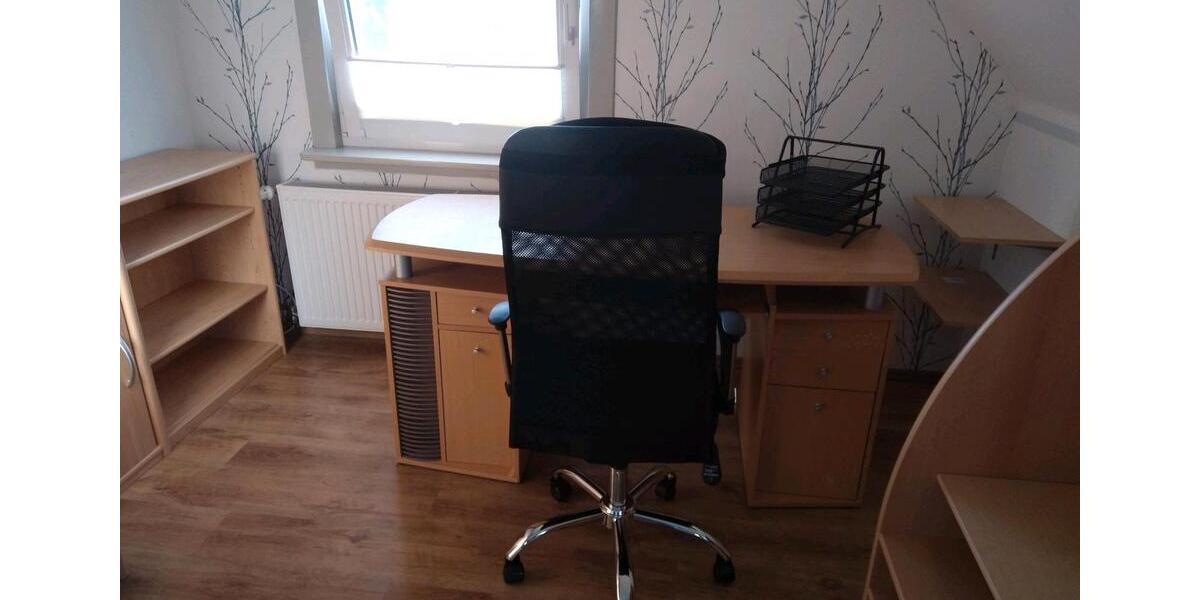 Dachgeschoßwohnung Marburg - 2 Zimmer, 70 m&sup2;, 750&euro; | Angebot:25367374