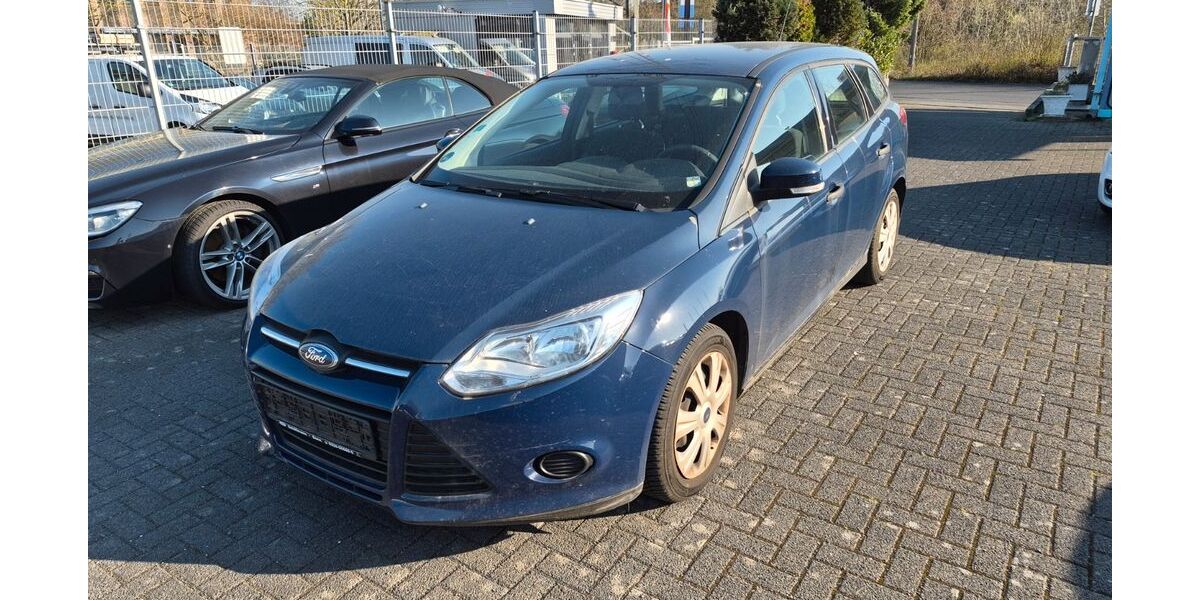 Ford Focus 175.000 km 2.550 &euro; Wesseling 50389