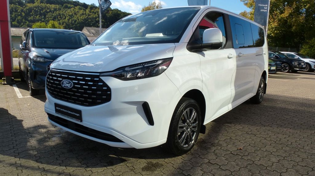 Ford Tourneo Custom 15.980 km 43.450 € Overath 51491
