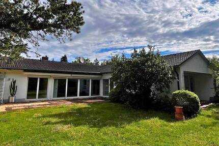 Haus Krailling - 5 Zimmer, 209 m&sup2;, 2.980&euro; | Angebot:26910533