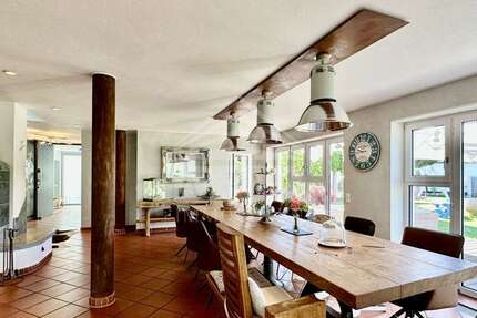 Haus zum Kaufen in Neresheim 1.185.000 € 308.76 m² 7 zimmer