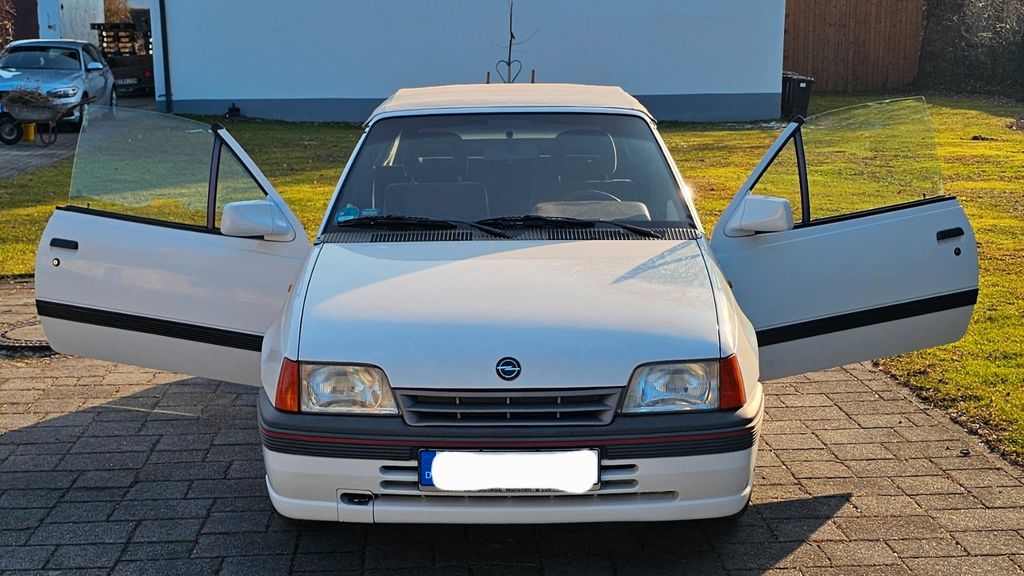 Opel Kadett 122.641 km 4.000 &euro; Oberding 85445