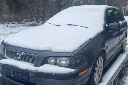 Volvo V40 240.000 km 1.499 &euro; Penkun 17328