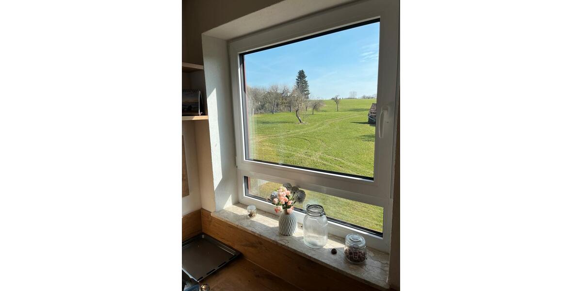 Dachgeschoßwohnung Bad Saulgau - 3 Zimmer, 110 m&sup2;, 980&euro; | Angebot:25432078