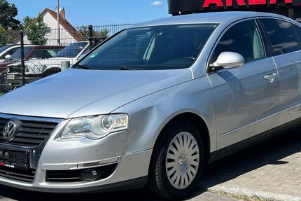 VW Passat 233.500 km 2.990 € Berlin 12353