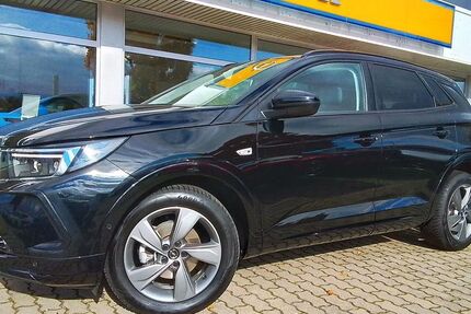 Opel Grandland (X) 15.704 km 23.480 &euro; Potsdam 14480
